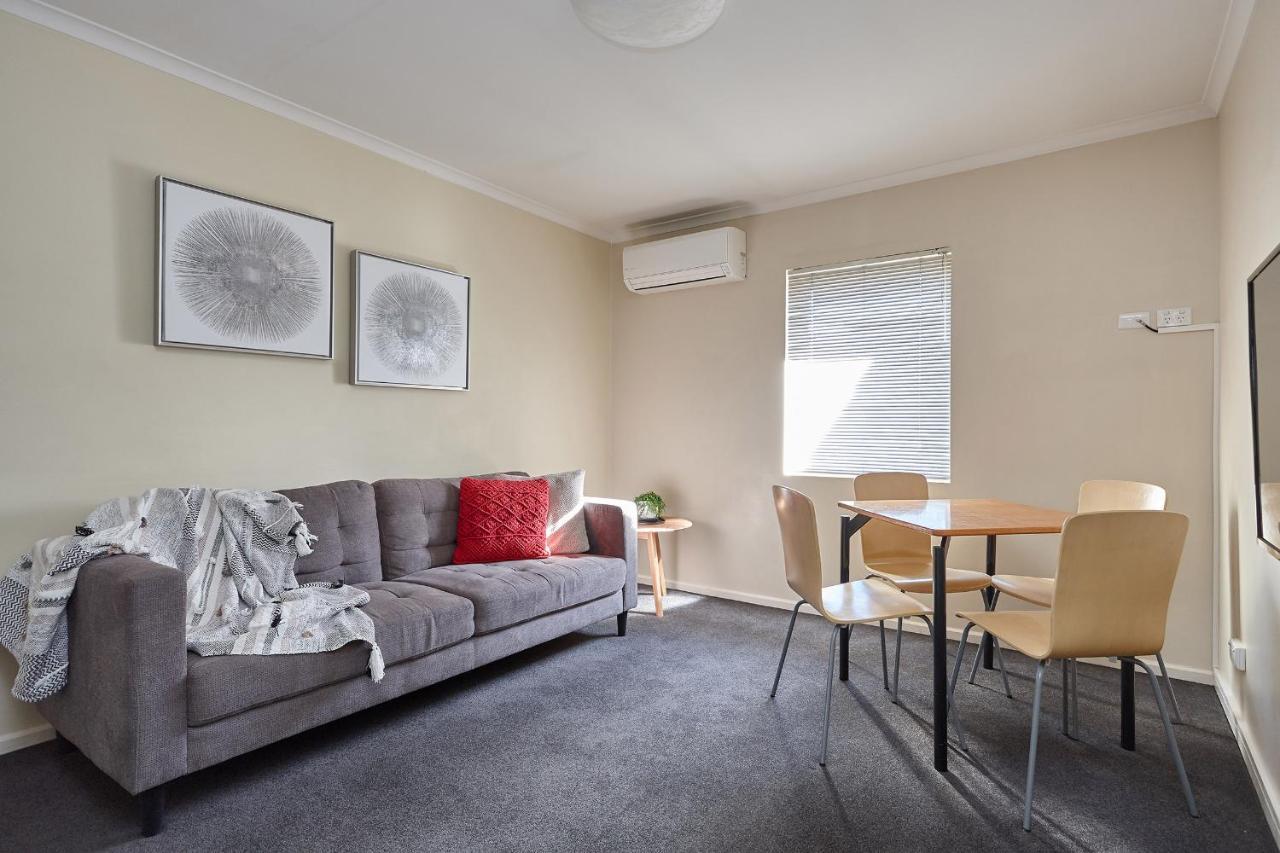 Elphin Serviced Apartments Launceston Buitenkant foto